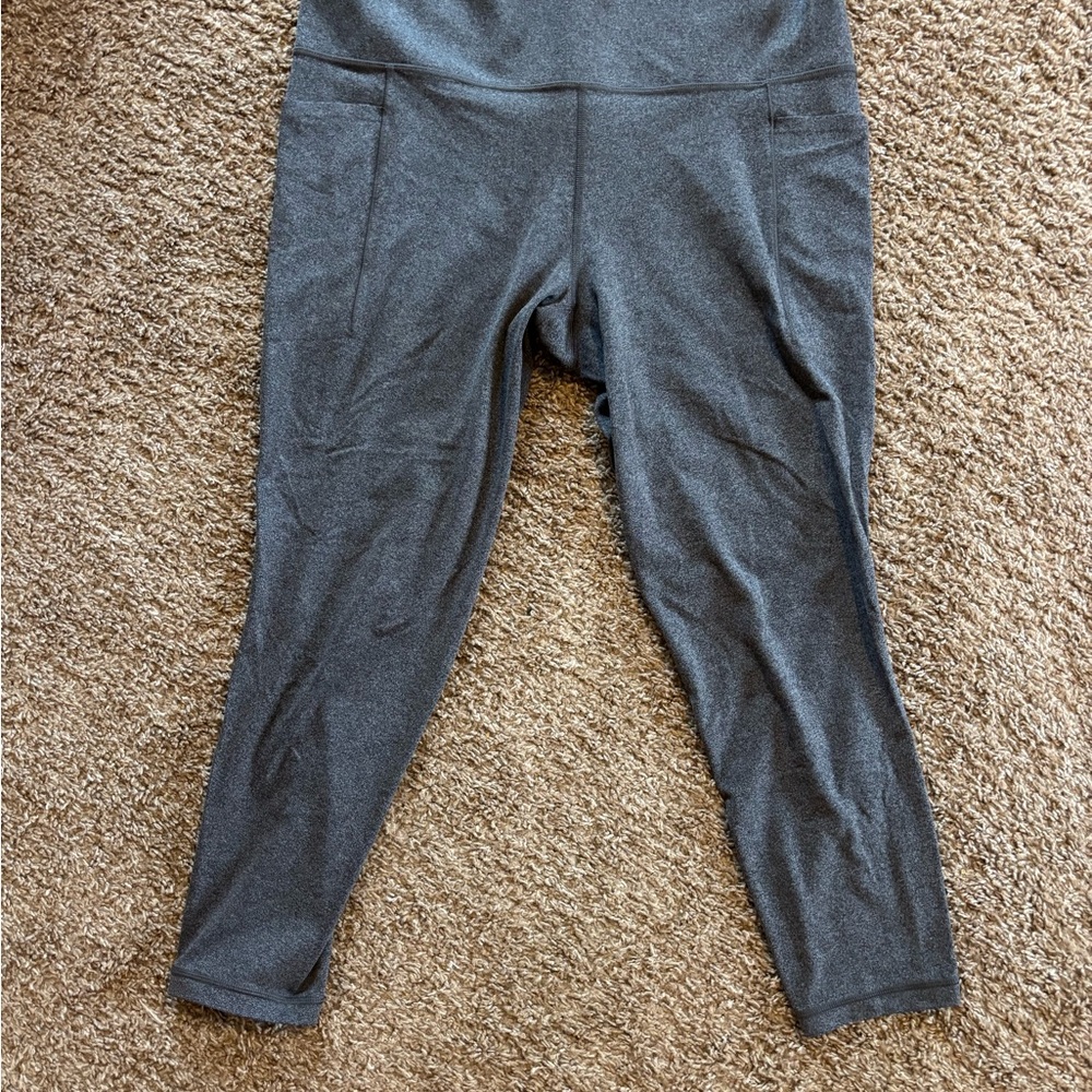 Athleta Salutation Athletic Leggings